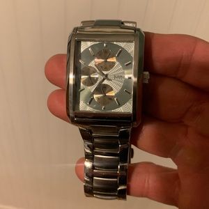 Guess Watch